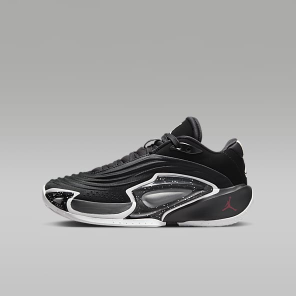 Chaussures de Basket pour Garcon. Nike CA